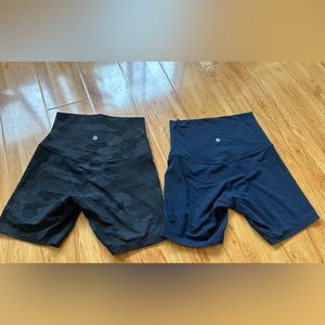 Lululemon Align Super High Rise Shorts navy & gray camo size 6